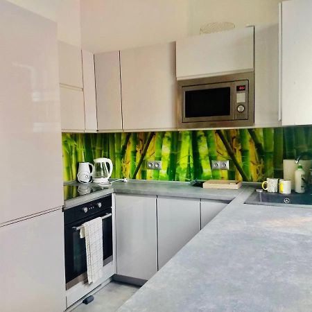 Vip Apartments 奥得河畔克罗斯诺 外观 照片